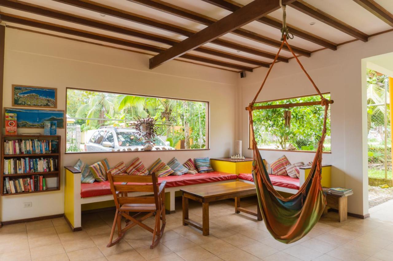 Puerto Viejo de Talamanca Pagalu Hostel מראה חיצוני תמונה