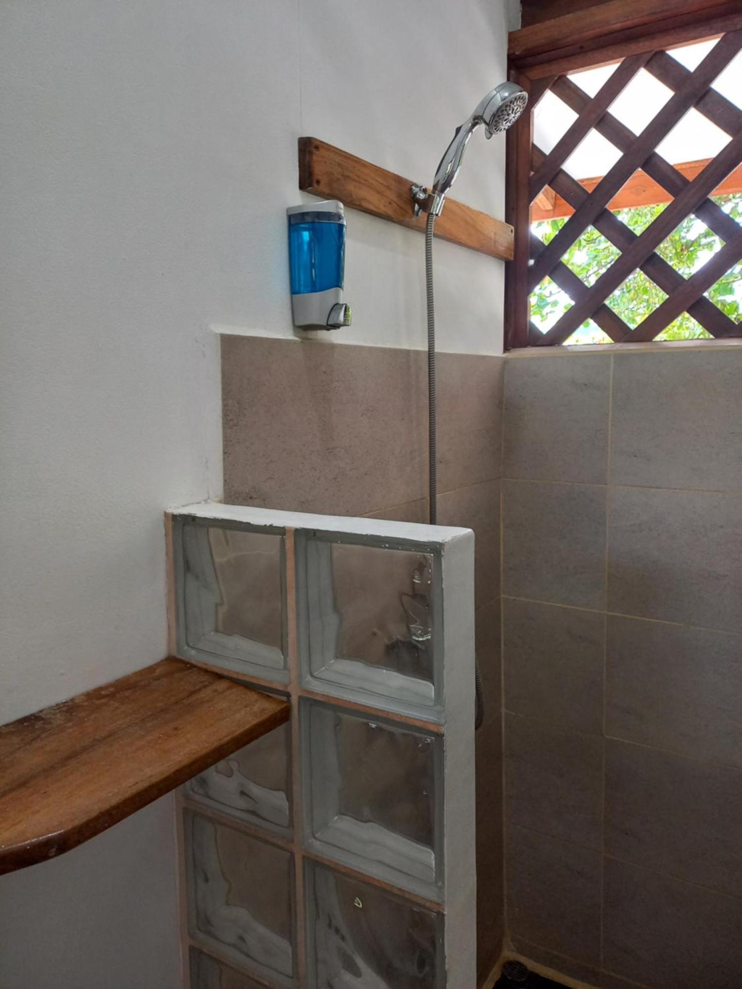 Puerto Viejo de Talamanca Pagalu Hostel מראה חיצוני תמונה