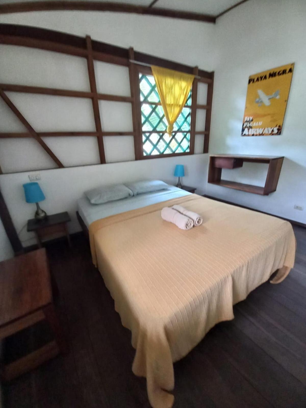 Puerto Viejo de Talamanca Pagalu Hostel חדר תמונה