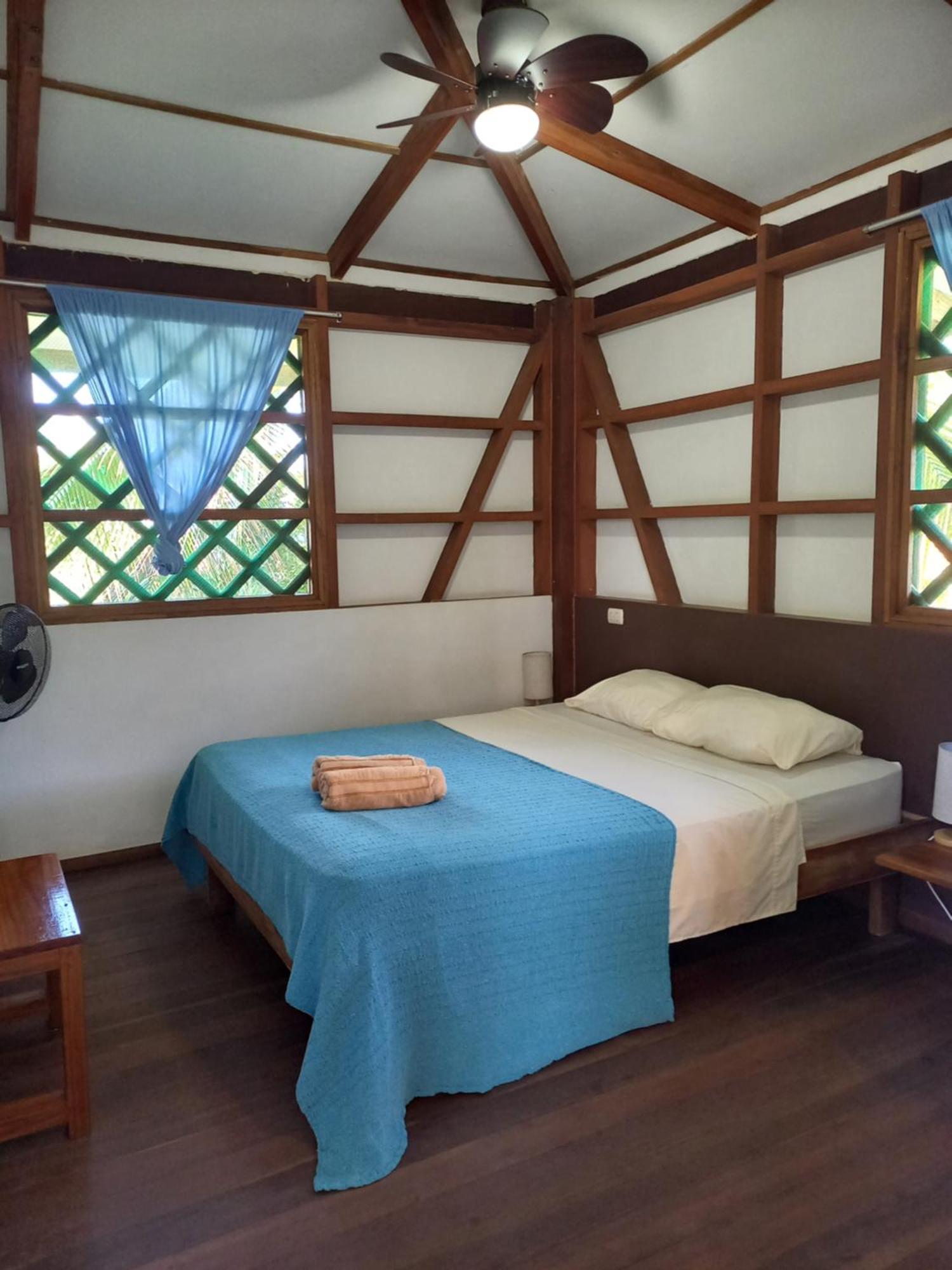 Puerto Viejo de Talamanca Pagalu Hostel חדר תמונה