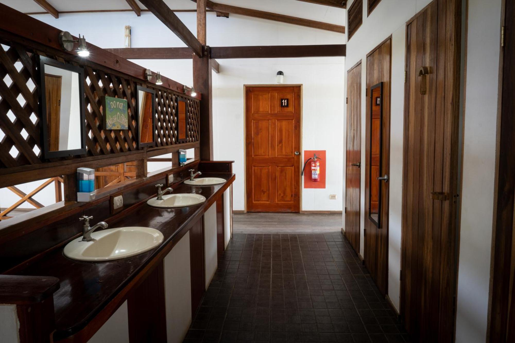 Puerto Viejo de Talamanca Pagalu Hostel חדר תמונה